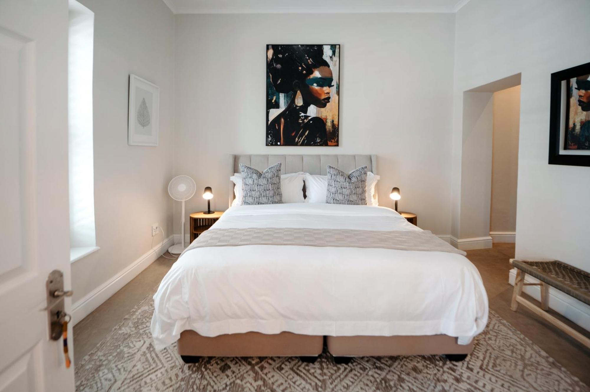 Dixon House In De Waterkant By Cape Finest Cape Town Room photo